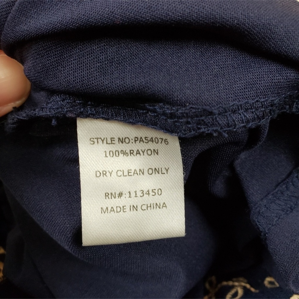 Alya Francesca’s Embroidered Navy Blue Romper/Medium - Picture 14 of 15